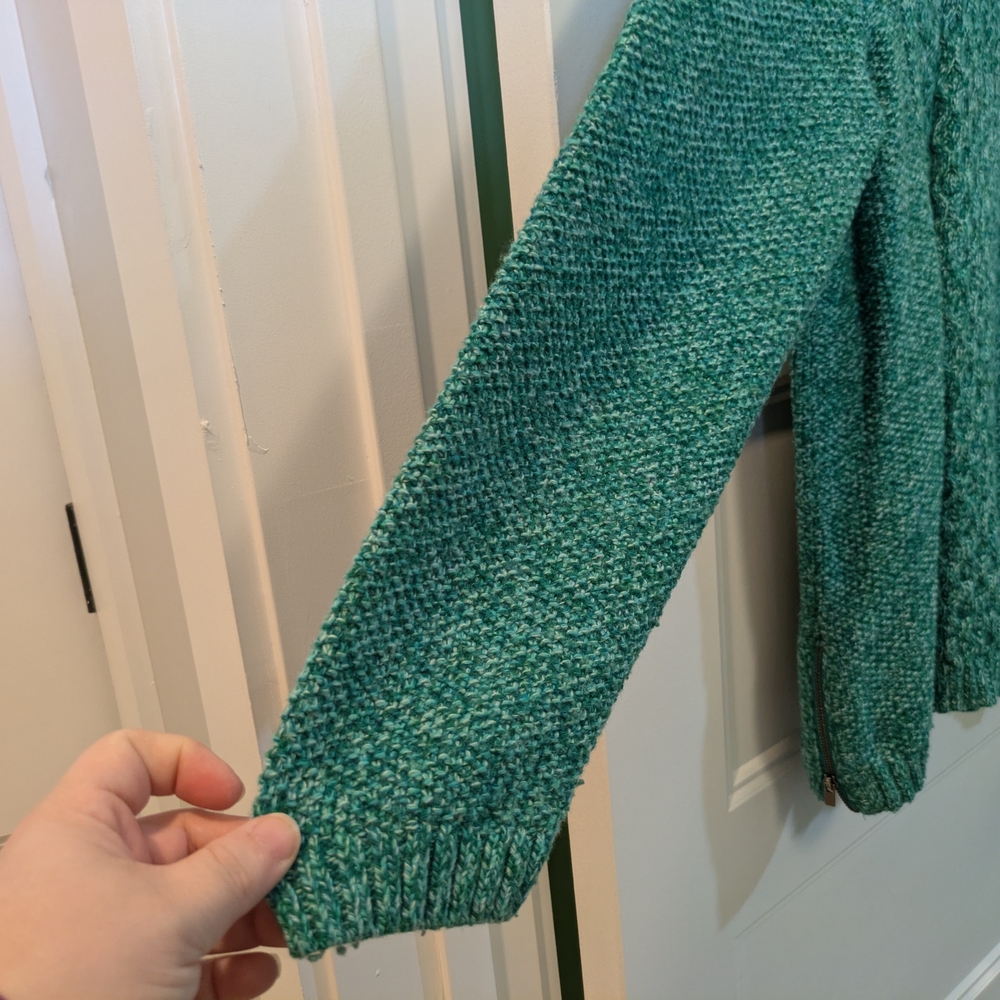 Talbot's Women's Green Sweater - Picture 4 of 11